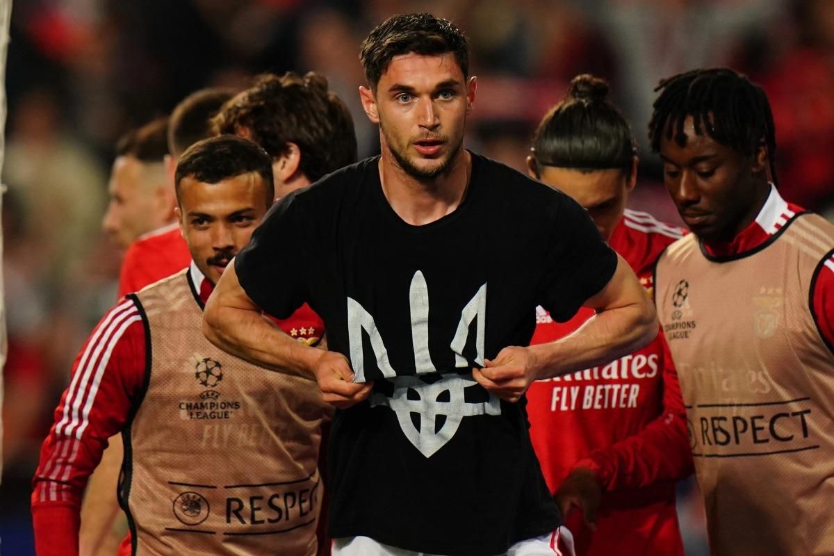 Українці завжди знали ціну своїй свободі, – Миколенко, Ярмоленко та Яремчук записали звернення - 24 канал Спорт Українці завжди знали ціну своїй свободі, – Миколенко, Ярмоленко та Яремчук записали звернення - 24 канал Спорт