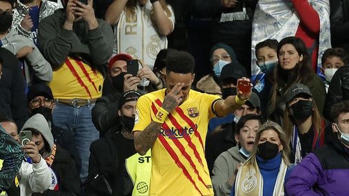 Нападающий Барселоны трогательно посвятил дубль в ворота Реала покойным дедушке и бабушке