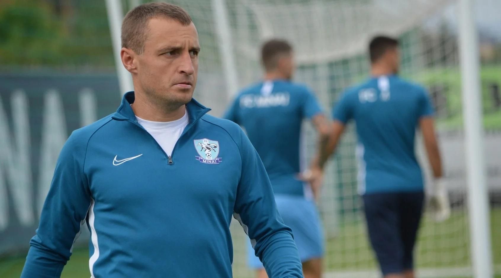 Голі-босі чмошніки, – легендарний футболіст Карпат висміяв російську армію - 24 канал Спорт Голі-босі чмошніки, – легендарний футболіст Карпат висміяв російську армію - 24 канал Спорт