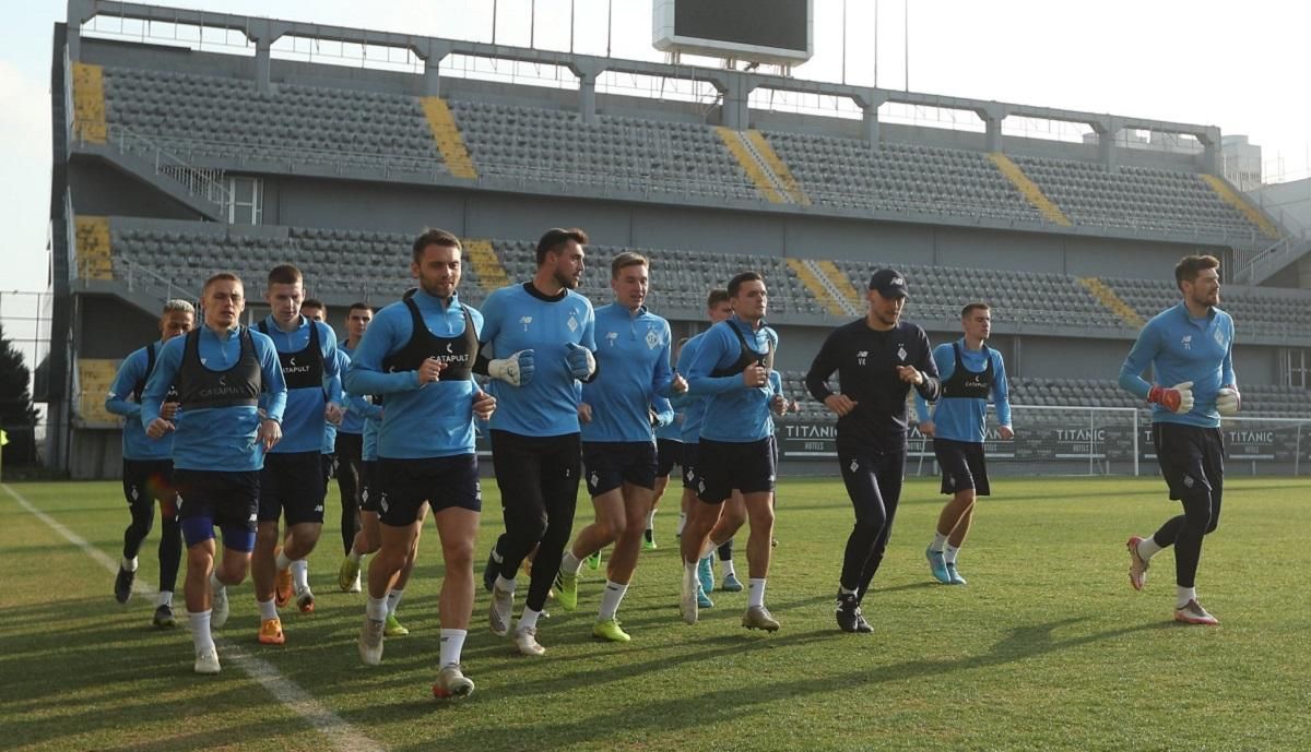 Динамо покинуло Україну: Луческу готуватиме команду до благодійних матчів - 24 канал Спорт Динамо покинуло Україну: Луческу готуватиме команду до благодійних матчів - 24 канал Спорт