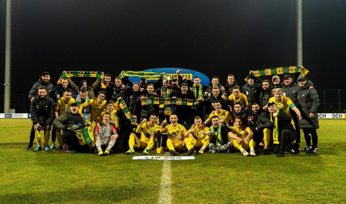 Игроки Полесья отказались от части зарплаты: клуб собирает деньги на нужды ВСУ - 24 канал Спорт Игроки Полесья отказались от части зарплаты: клуб собирает деньги на нужды ВСУ - 24 канал Спорт