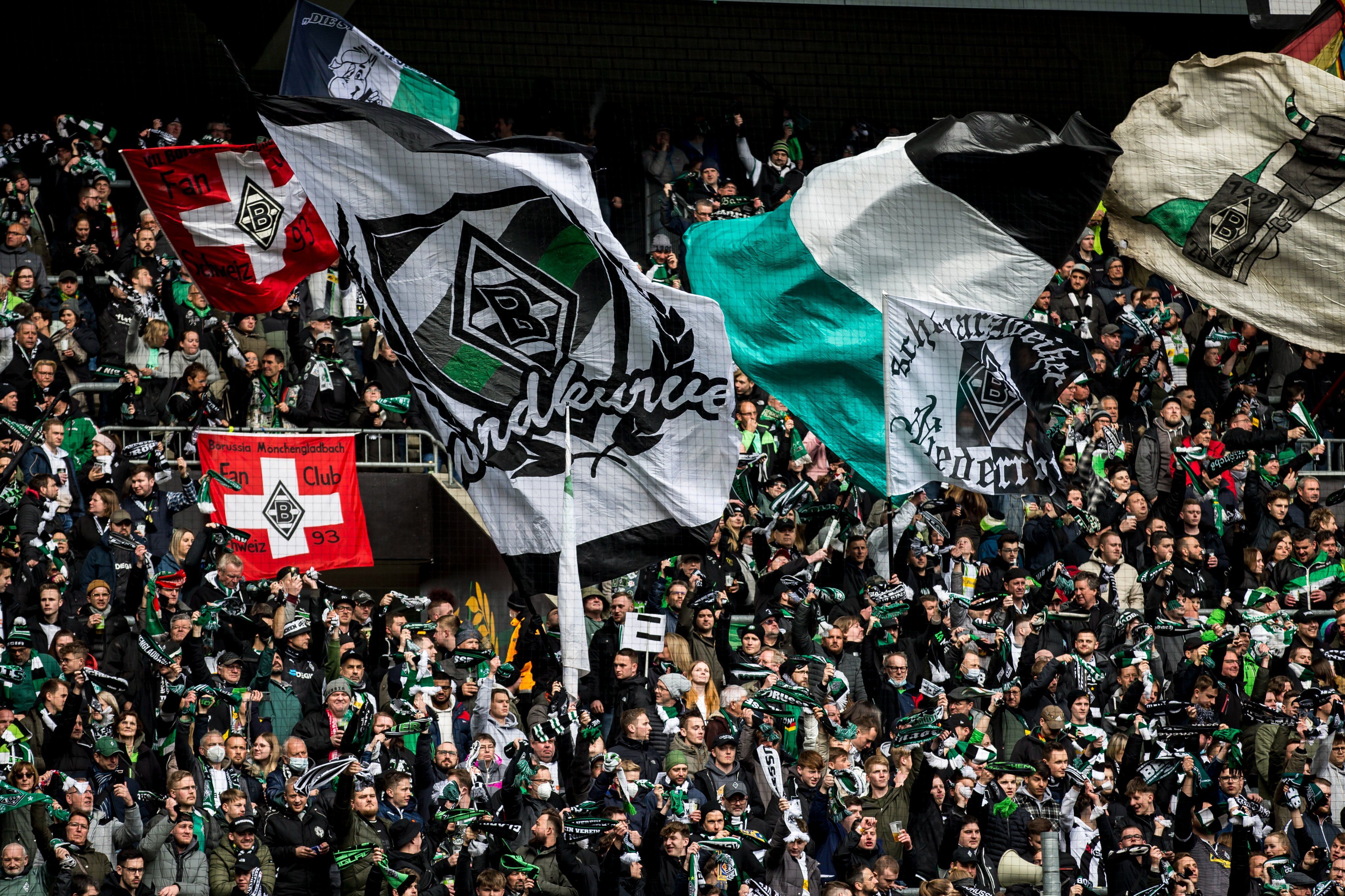 У Росії вдруге перервали трансляцію матчу через українську символіку: промовисте відео - 24 канал Спорт У Росії вдруге перервали трансляцію матчу через українську символіку: промовисте відео - 24 канал Спорт