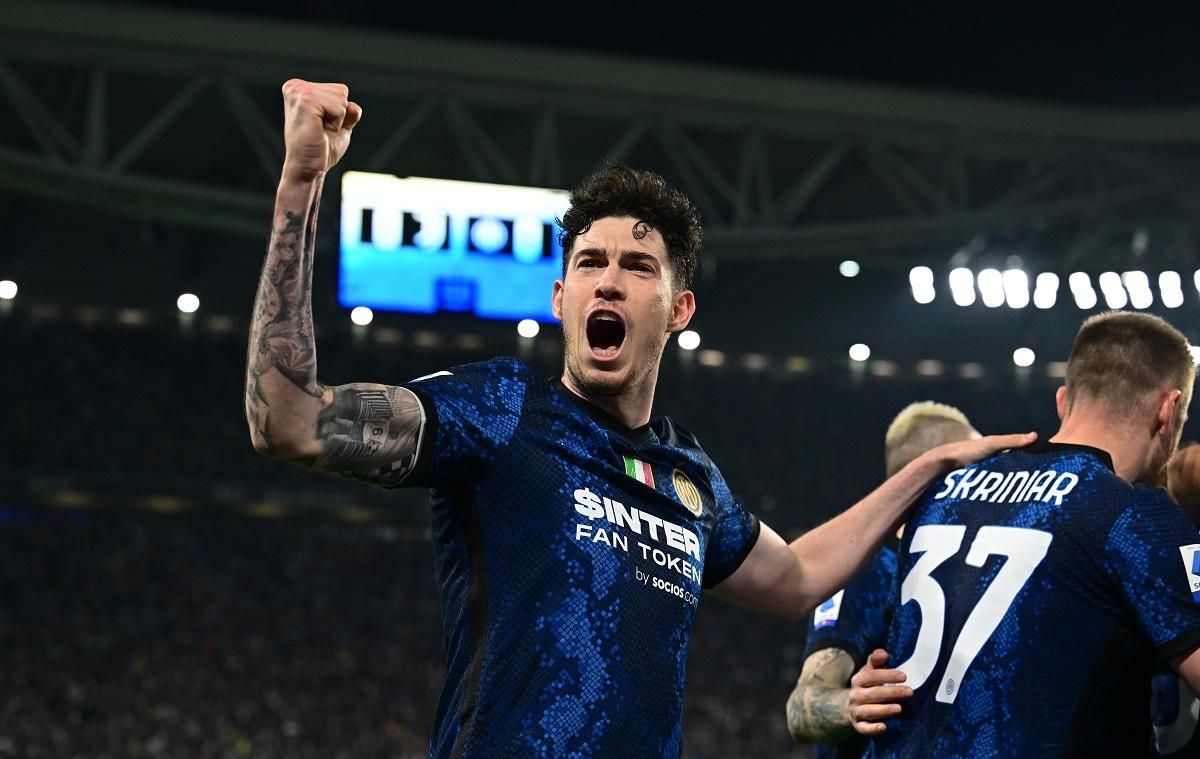 Інтер витіснив Ювентус з боротьби за чемпіонство: відеоогляд матчу - 24 канал Спорт Інтер витіснив Ювентус з боротьби за чемпіонство: відеоогляд матчу - 24 канал Спорт