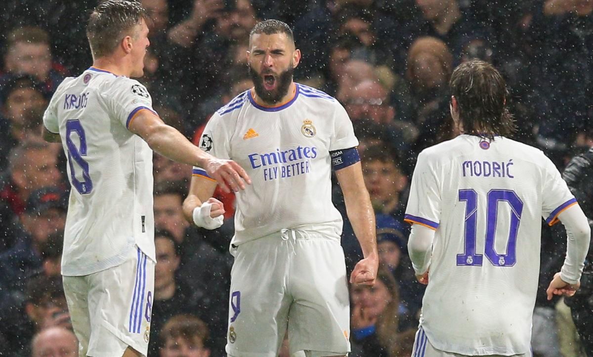 Хет-трик Бензема помог Реалу "похоронить" Челси в четвертьфинале Лиги чемпионов: видеообзор - 24 канал Спорт Хет-трик Бензема помог Реалу "похоронить" Челси в четвертьфинале Лиги чемпионов: видеообзор - 24 канал Спорт