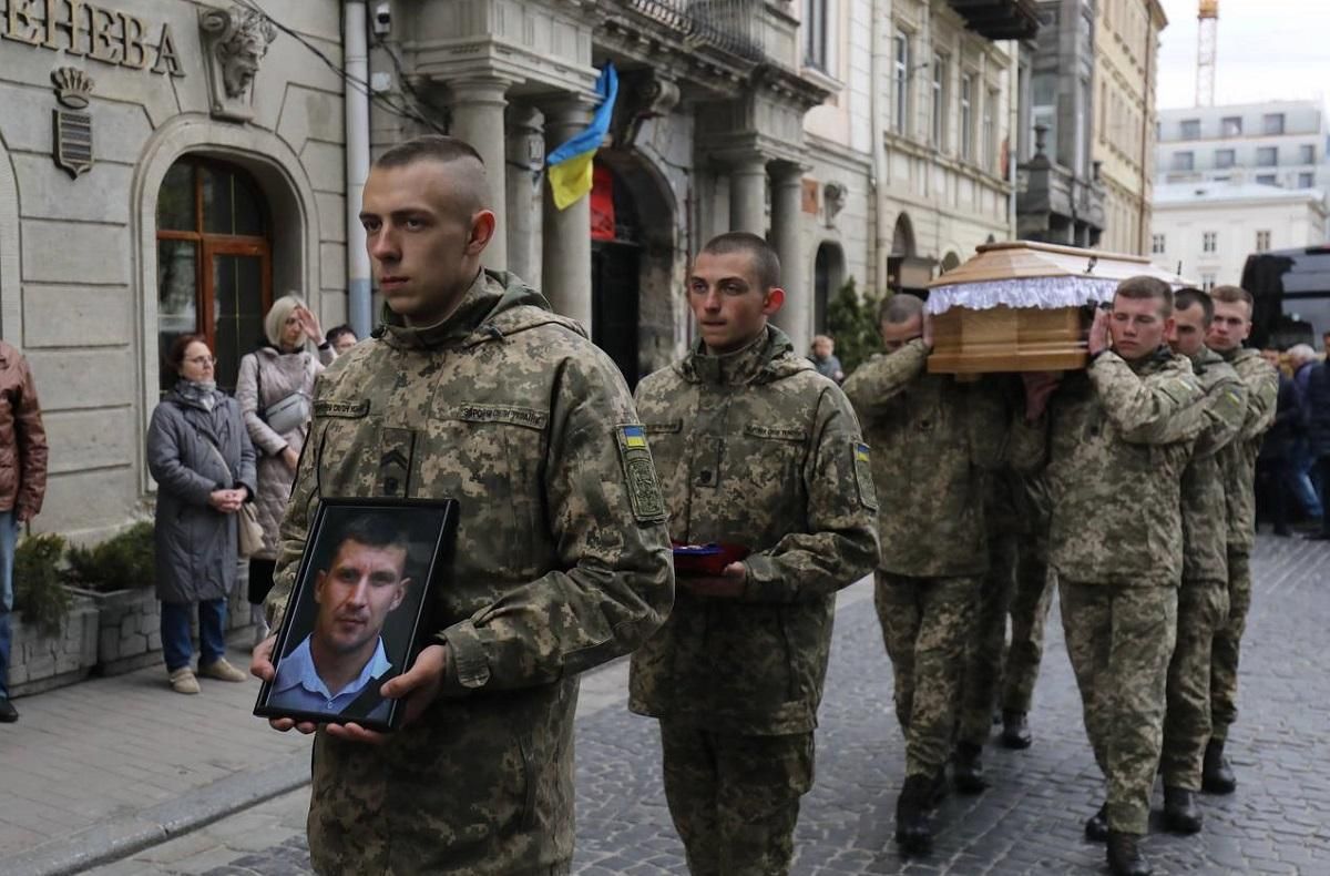 У Львові попрощалися військовим та тренером Invictus Games Дмитром Сидоруком - 24 канал Спорт У Львові попрощалися військовим та тренером Invictus Games Дмитром Сидоруком - 24 канал Спорт