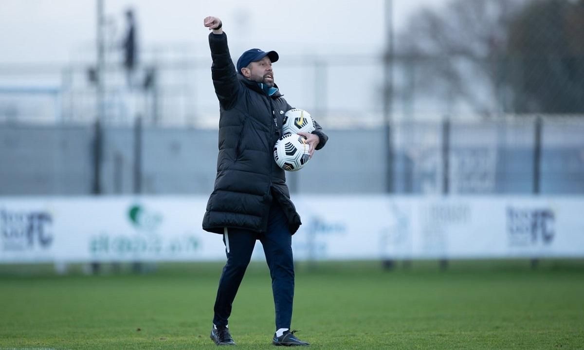 Йовичевич не покинет Днепр-1, несмотря на войну в Украине: хорват отвергает предложения клубов - 24 канал Спорт Йовичевич не покинет Днепр-1, несмотря на войну в Украине: хорват отвергает предложения клубов - 24 канал Спорт