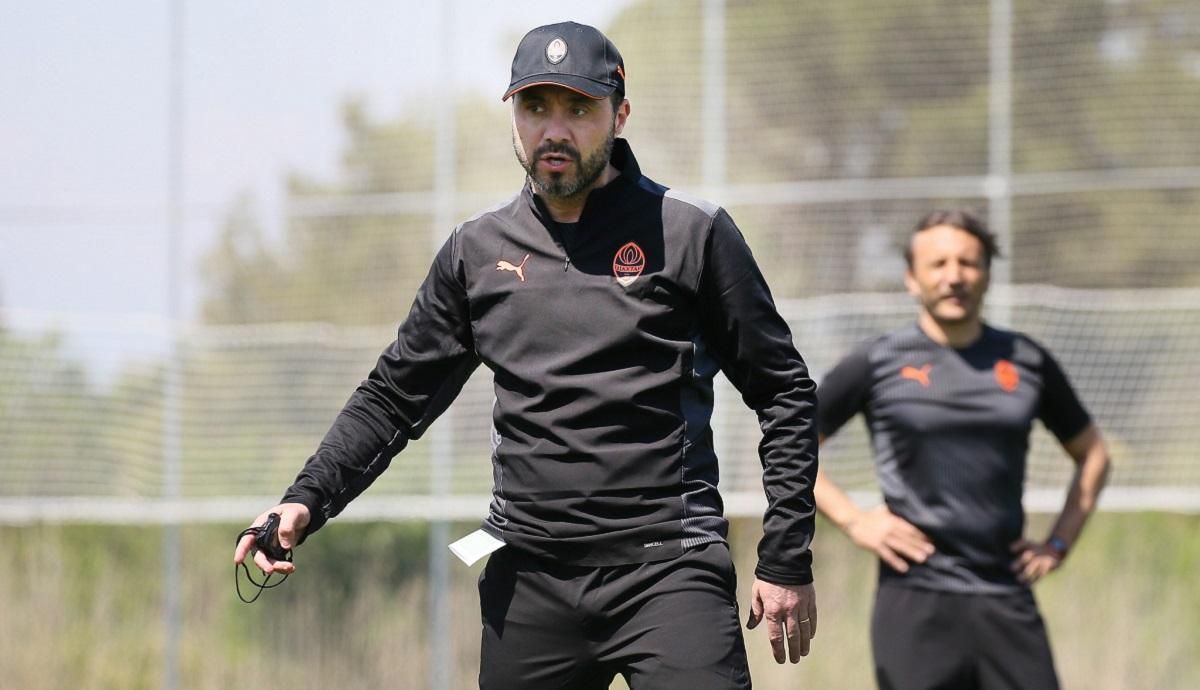 Все ради футбола: Де Дзерби готов бесплатно работать в Шахтере - 24 канал Спорт Все ради футбола: Де Дзерби готов бесплатно работать в Шахтере - 24 канал Спорт