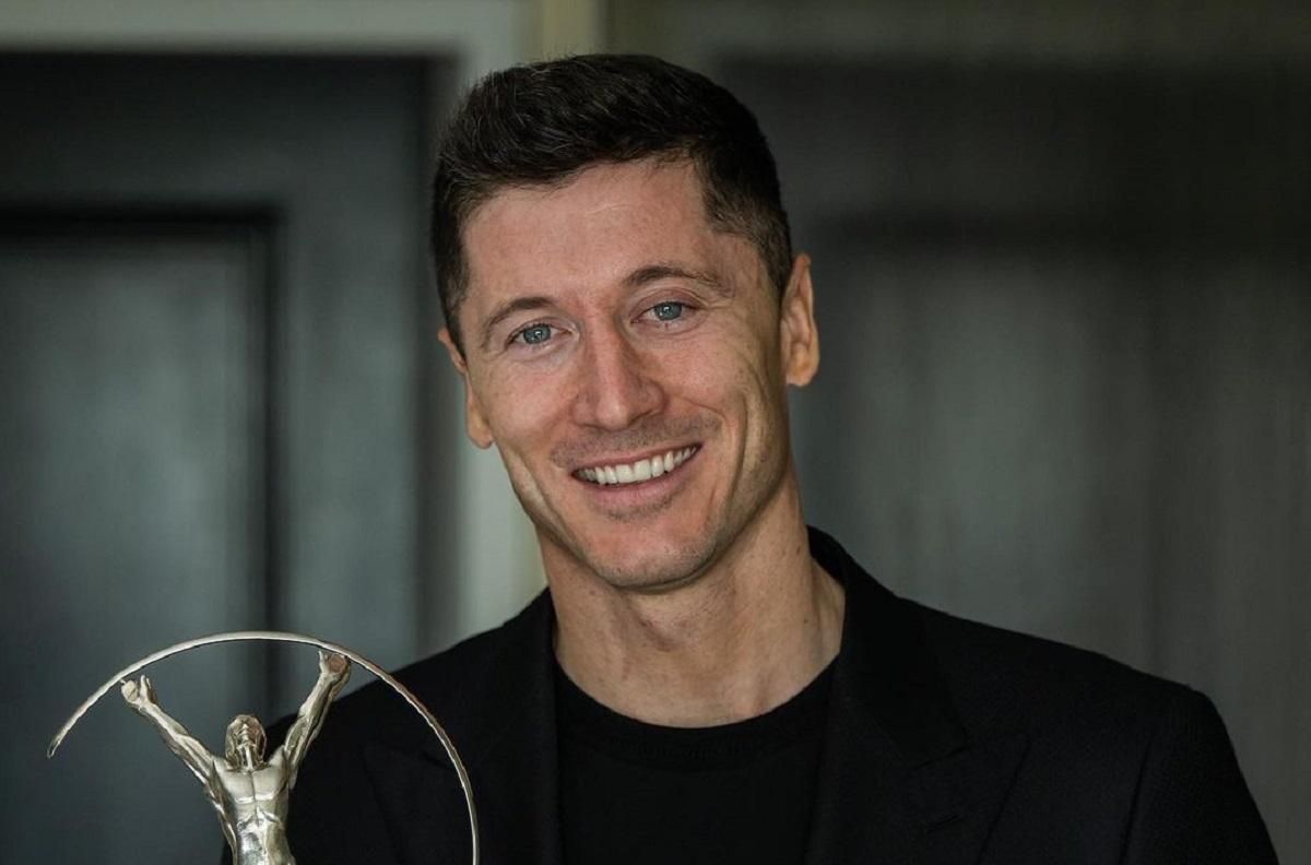 Нет спорта без мира, – Левандовский напомнил миру об Украине - 24 канал Спорт Нет спорта без мира, – Левандовский напомнил миру об Украине - 24 канал Спорт