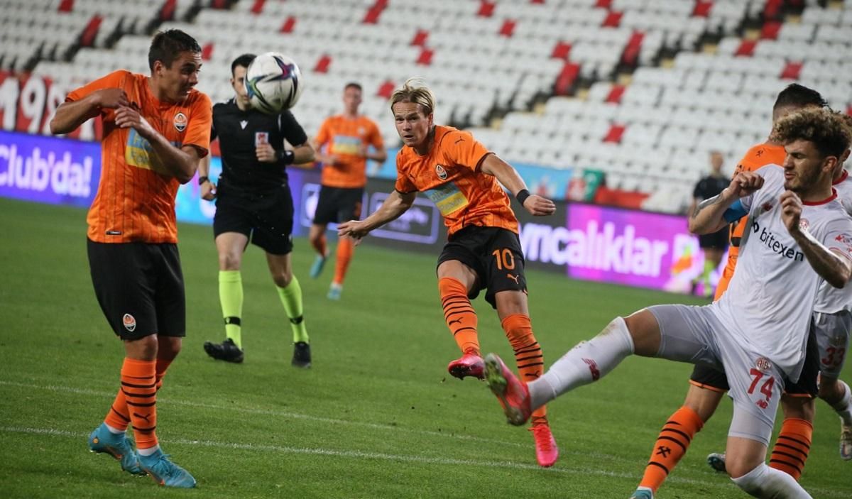 Офіційно: чемпіонат України з футболу достроково закінчений - 24 канал Спорт Офіційно: чемпіонат України з футболу достроково закінчений - 24 канал Спорт