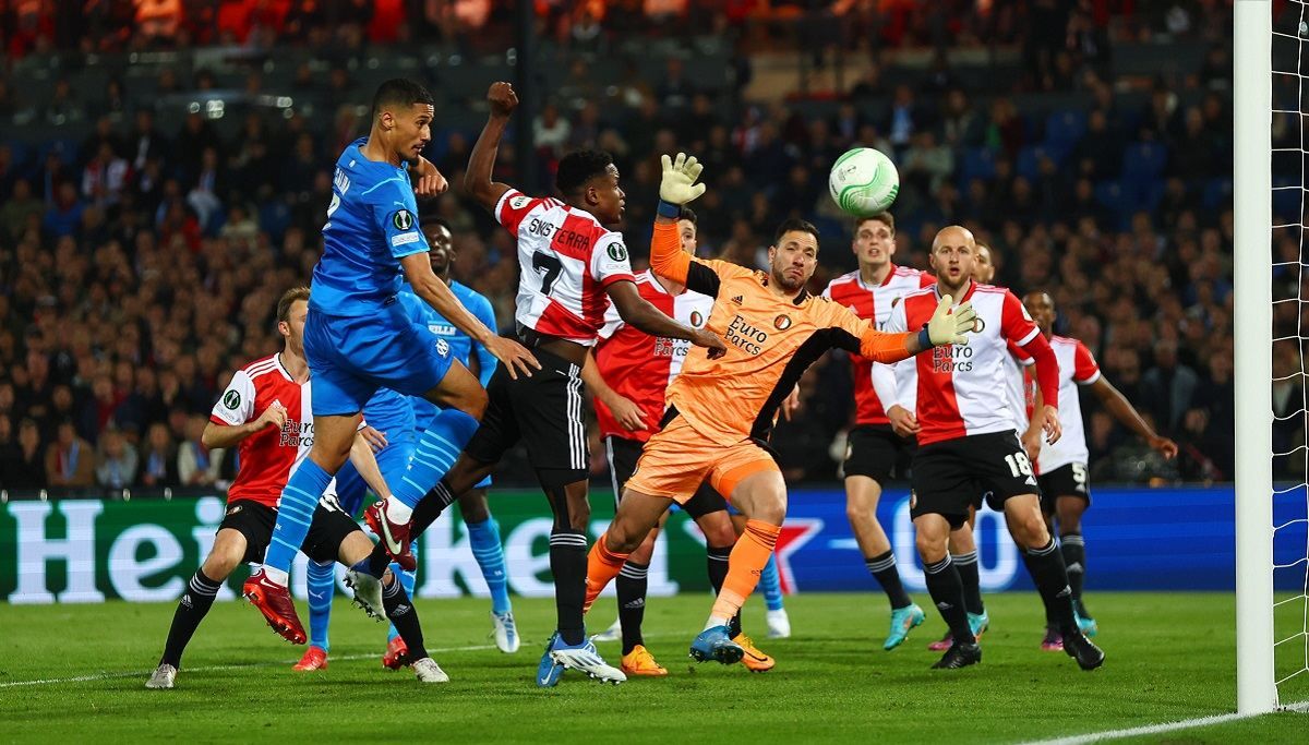 Подарок от Ромы, голевая перестрелка в Роттердаме видеообзоры полуфиналов Лиги конференций - 24 канал Спорт Подарок от Ромы, голевая перестрелка в Роттердаме видеообзоры полуфиналов Лиги конференций - 24 канал Спорт