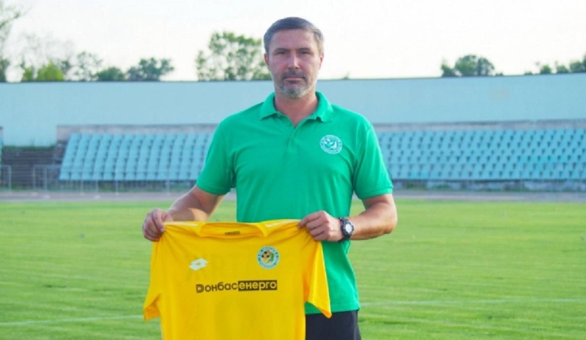 Тренер Краматорска не успел выехать из Рубежного, потому что его авто уничтожили оккупанты - 24 канал Спорт Тренер Краматорска не успел выехать из Рубежного, потому что его авто уничтожили оккупанты - 24 канал Спорт