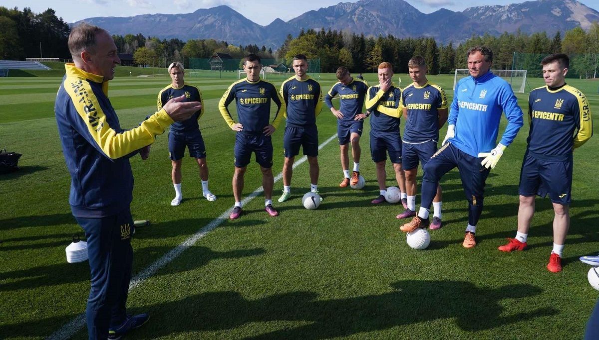 Збірна України розпочала підготовку до гри проти Шотландії фото зі Словенії - 24 канал Спорт Збірна України розпочала підготовку до гри проти Шотландії фото зі Словенії - 24 канал Спорт