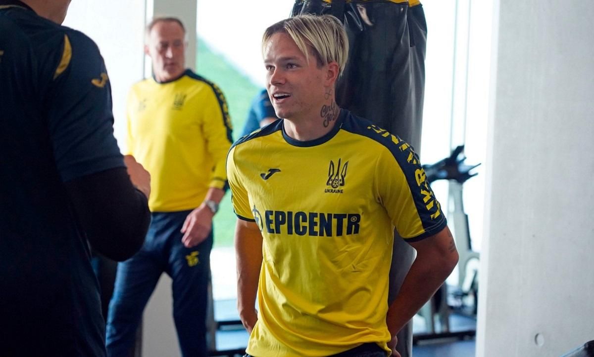 Игрок сборной Украины не прочь перейти в Байер все зависит от Шахтера - 24 канал Спорт Игрок сборной Украины не прочь перейти в Байер все зависит от Шахтера - 24 канал Спорт