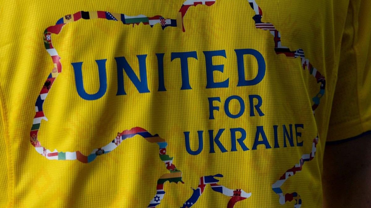 Подяка союзникам, міста України  збірна презентувала форму, у якій зіграє товариські матчі - 24 канал Спорт