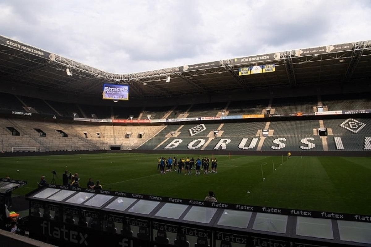 Збірна України оголосила заявку на перший спаринг проти Боруссії Менхенгладбах - 24 канал Спорт Збірна України оголосила заявку на перший спаринг проти Боруссії Менхенгладбах - 24 канал Спорт