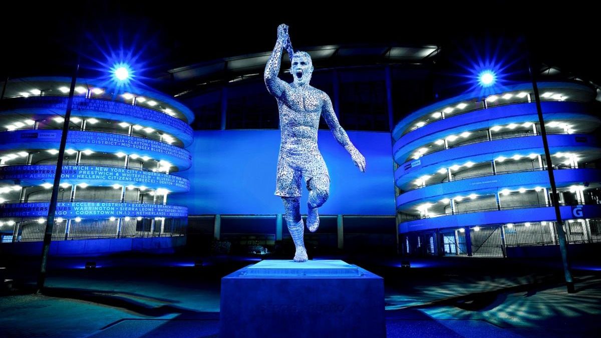МанСіті відкрив статую Агуеро  урочиста подія відбулась в історичний для клубу день - 24 канал Спорт