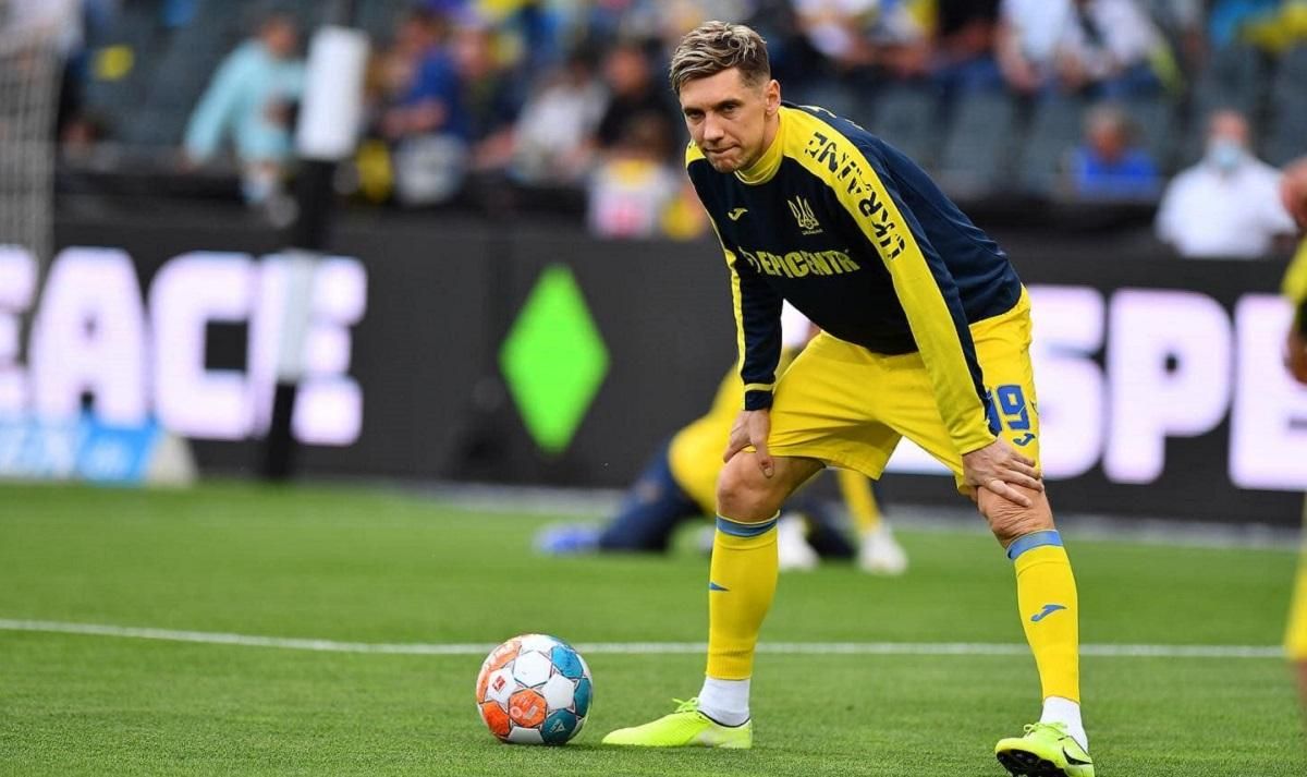 Петраков "вкаже на вихід" зі збірної України трьом футболістам Динамо - 24 канал Спорт Петраков "вкаже на вихід" зі збірної України трьом футболістам Динамо - 24 канал Спорт