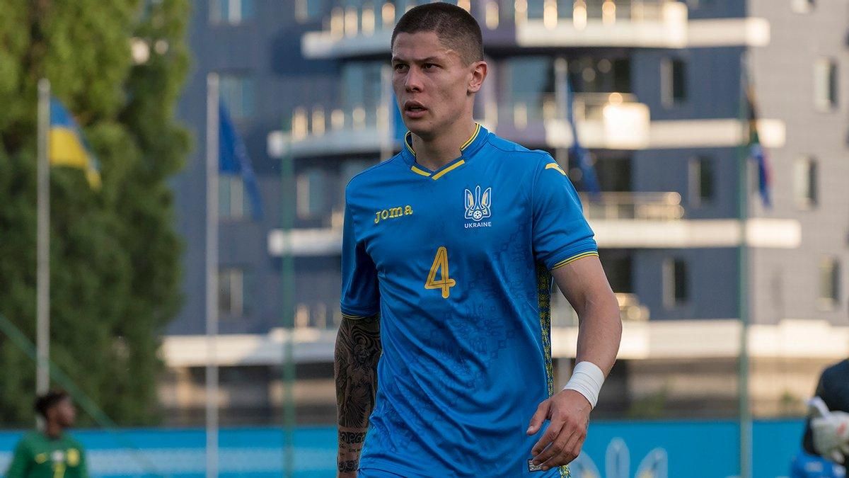 Покидав поле накульгуючи Попов травмувався у грі проти Емполі - 24 канал Спорт Покидав поле накульгуючи Попов травмувався у грі проти Емполі - 24 канал Спорт