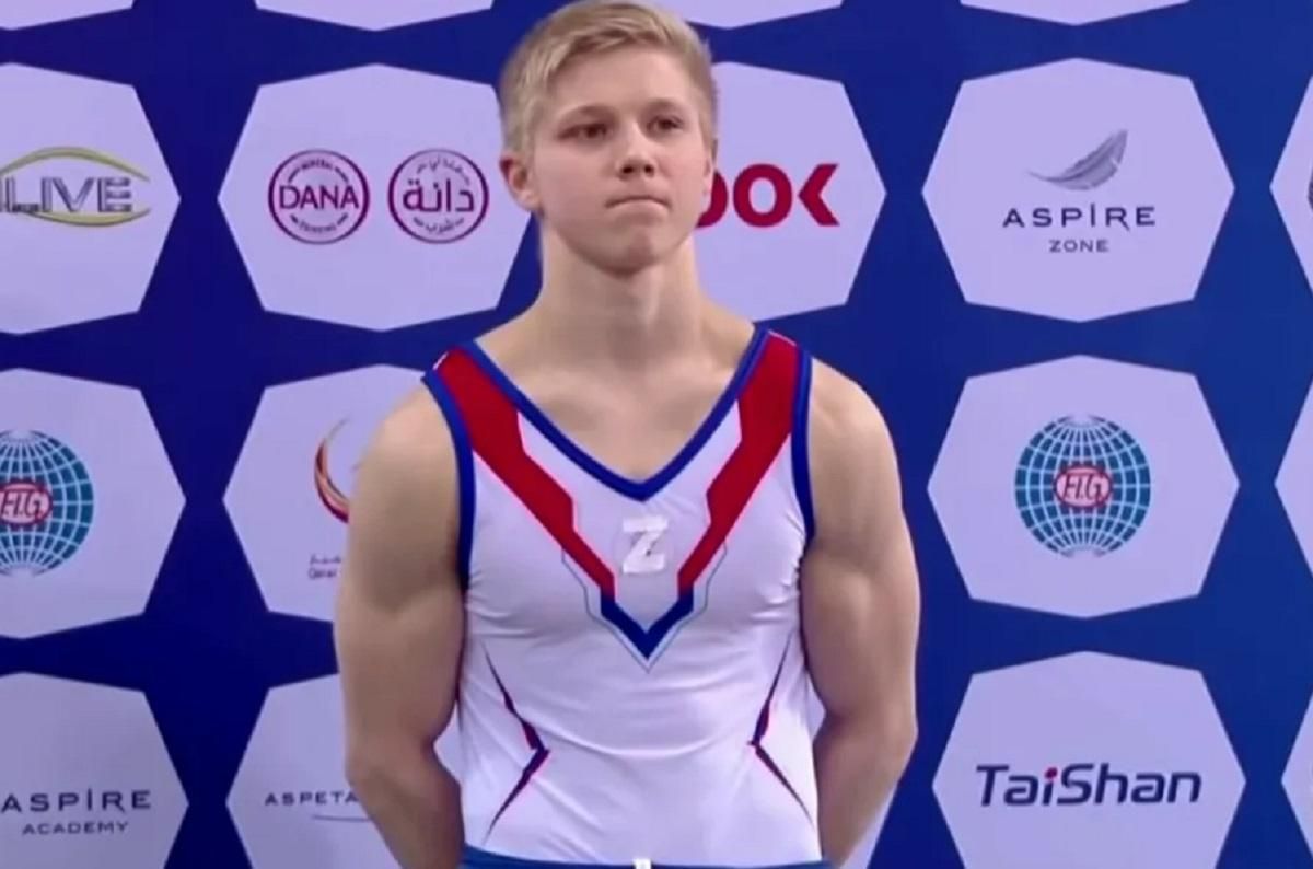 Російського гімнаста, який вийшов на п'єдестал з літерою "Z", дискваліфікували на один рік - 24 канал Спорт