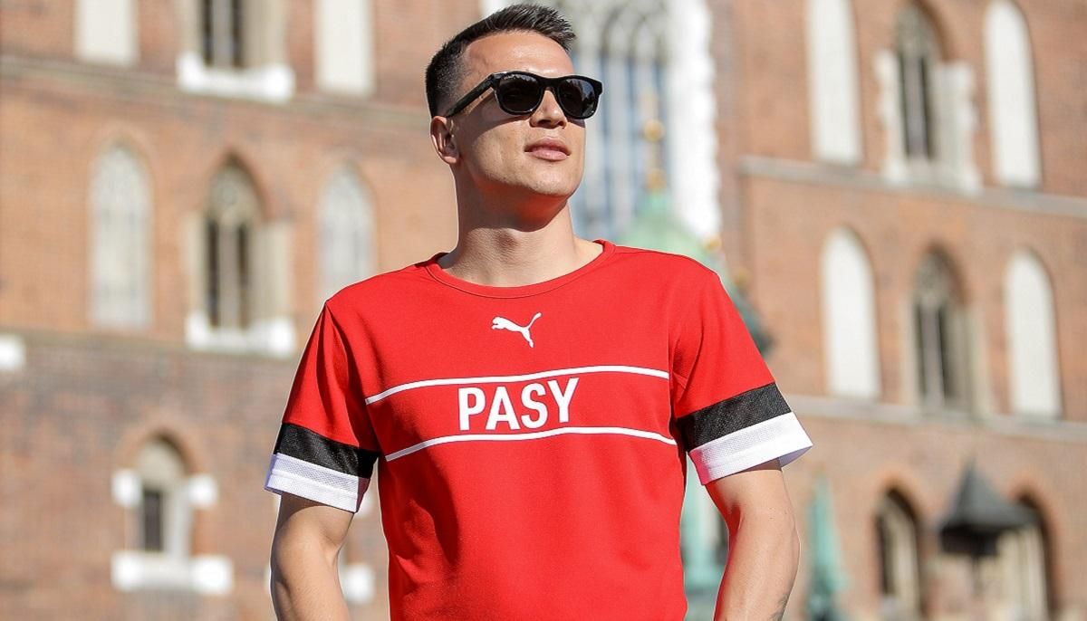 Коноплянка залишається у Краковії українець підписав новий контракт - 24 канал Спорт Коноплянка залишається у Краковії українець підписав новий контракт - 24 канал Спорт