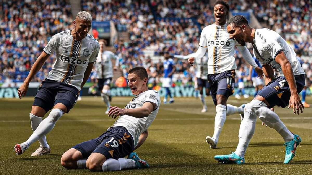 Дебютный гол Миколенко стал лучшим мячом Эвертона в сезоне видео шедевра - 24 канал Спорт Дебютный гол Миколенко стал лучшим мячом Эвертона в сезоне видео шедевра - 24 канал Спорт