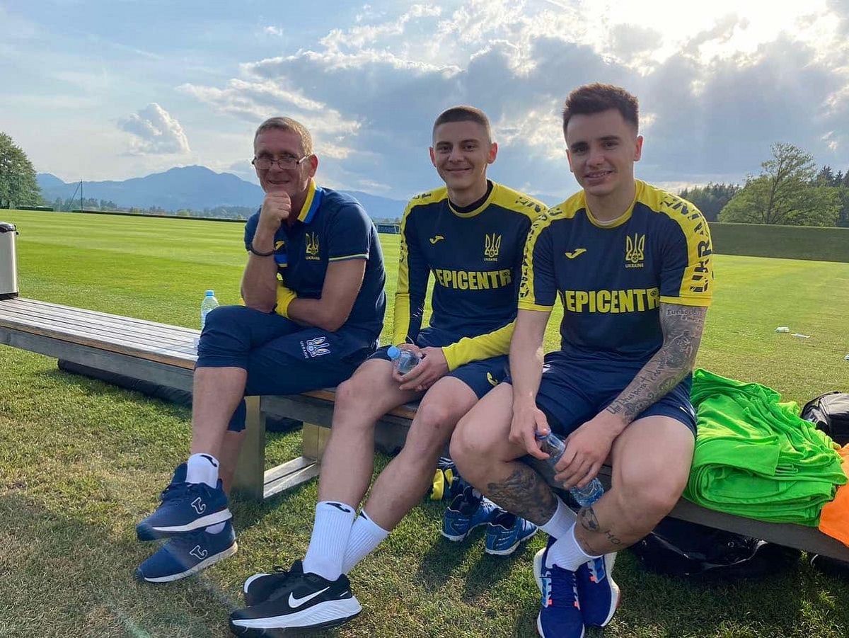 Мудрик и Миколенко вернулись в общую группу сборной Украины - 24 канал Спорт Мудрик и Миколенко вернулись в общую группу сборной Украины - 24 канал Спорт