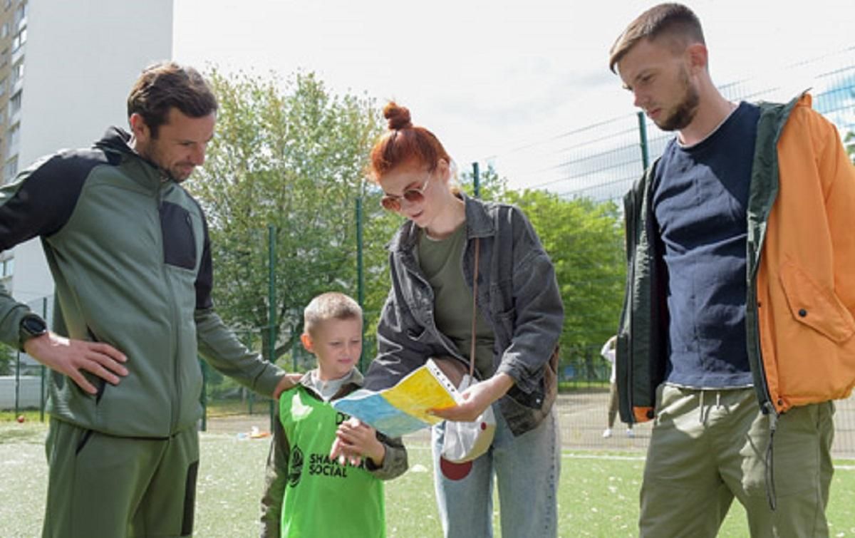 6-річник хлопчик з Маріуполя написав лист Борису Джонсону - 27 мая 2022 - 24 канал Спорт 6-річник хлопчик з Маріуполя написав лист Борису Джонсону - 27 мая 2022 - 24 канал Спорт