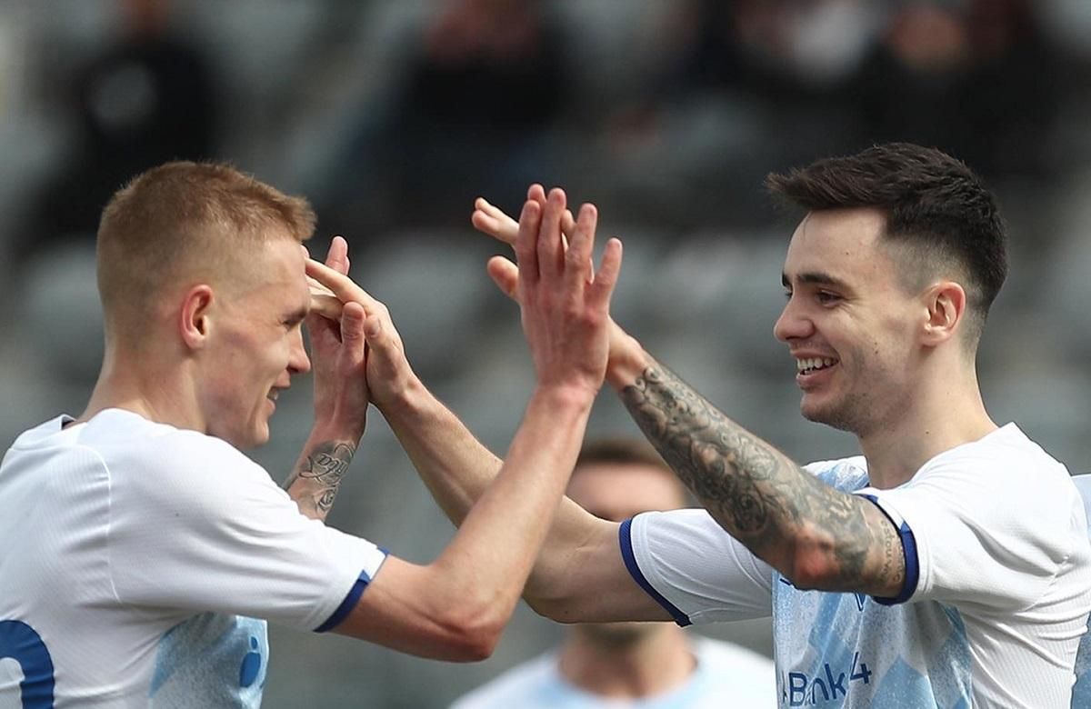 Следующий сезон УПЛ, вероятнее всего, состоится на территории Украины, – журналист Бурбас - 24 канал Спорт Следующий сезон УПЛ, вероятнее всего, состоится на территории Украины, – журналист Бурбас - 24 канал Спорт