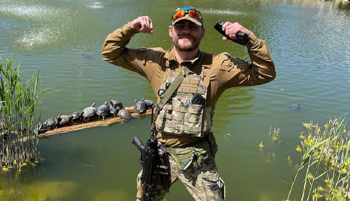 "Берінчик працює за покликом серця" боксер змінив ринг на війну проти окупанта - 24 канал Спорт "Берінчик працює за покликом серця" боксер змінив ринг на війну проти окупанта - 24 канал Спорт