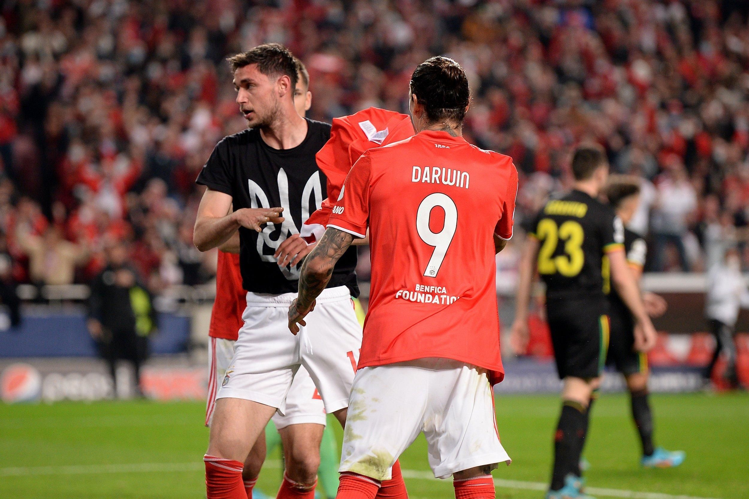 Бывший тренер Бенфики может переманить Яремчука в Турцию - 24 канал Спорт Бывший тренер Бенфики может переманить Яремчука в Турцию - 24 канал Спорт