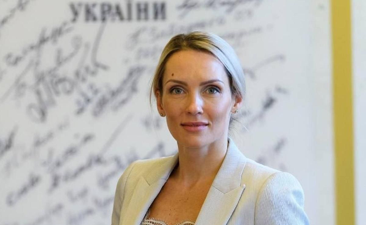 Приїдьте в Сєвєродонецьк і подивіться на руїни льодового палацу, – Саладуха звернулася до росіян - 24 канал Спорт Приїдьте в Сєвєродонецьк і подивіться на руїни льодового палацу, – Саладуха звернулася до росіян - 24 канал Спорт