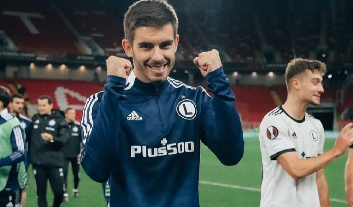 Футболист сборной Украины не исключает своего возвращения в УПЛ - 24 канал Спорт Футболист сборной Украины не исключает своего возвращения в УПЛ - 24 канал Спорт