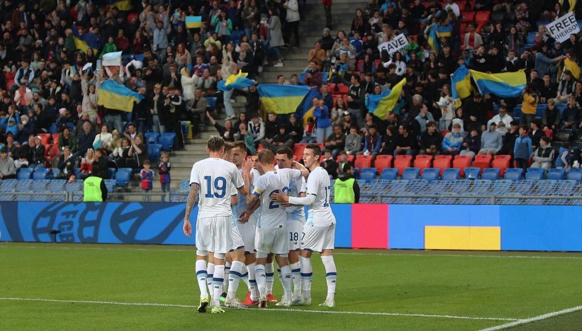 Динамо обирає, де прийматиме суперників у єврокубках погляд киян впав на два міста у Польщі - 24 канал Спорт Динамо обирає, де прийматиме суперників у єврокубках погляд киян впав на два міста у Польщі - 24 канал Спорт