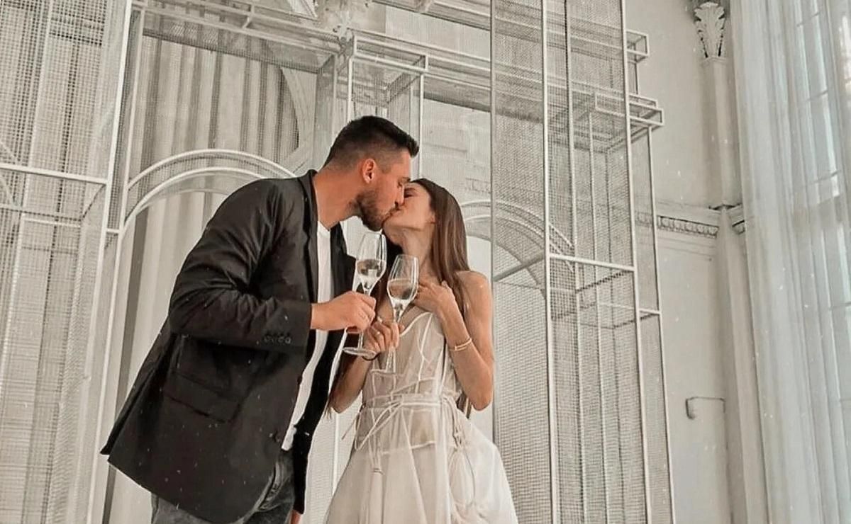 Голкіпер збірної України Бущан вдруге одружився  яскраві фото з весільної церемонії - 24 канал Спорт