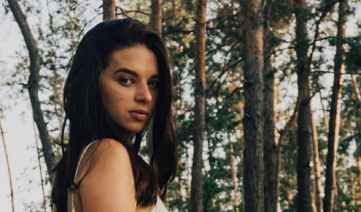 До вашого "звільнення" люди жили цивілізовано, – дружина Усика про окупаційну владу Криму - 24 канал Спорт До вашого "звільнення" люди жили цивілізовано, – дружина Усика про окупаційну владу Криму - 24 канал Спорт