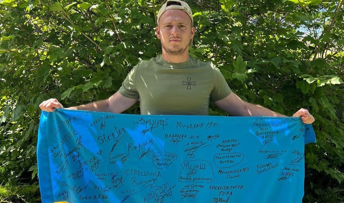 Кукушка при поддержке Безуса и агента Панкова передал три автомобиля для ВСУ - 24 канал Спорт Кукушка при поддержке Безуса и агента Панкова передал три автомобиля для ВСУ - 24 канал Спорт