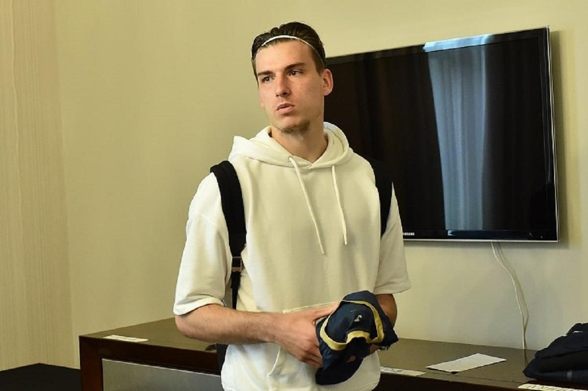 Лунін відвідав благодійну вечерю на підтримку України в Мадриді, яку організовував Клопотенко - 24 июня 2022 - 24 канал Спорт Лунін відвідав благодійну вечерю на підтримку України в Мадриді, яку організовував Клопотенко - 24 июня 2022 - 24 канал Спорт