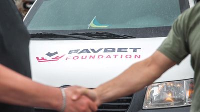 Полицейские получили бронемашину от Favbet Foundation