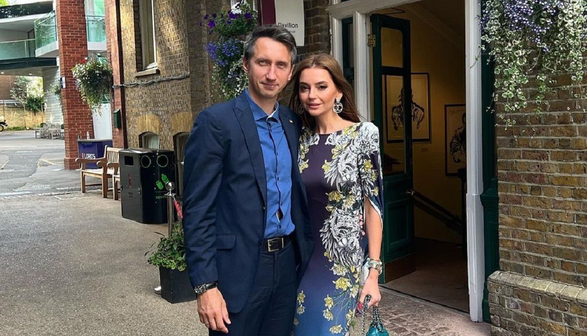 Стаховський розкритикував рішення Усика провести бій в Саудівській Аравії Стаховський розкритикував рішення Усика провести бій в Саудівській Аравії