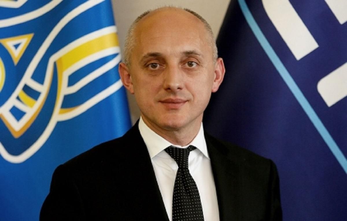 Він помер в мене на руках, – президент футбольного клубу розповів моторошну історію з передової - 24 канал Спорт Він помер в мене на руках, – президент футбольного клубу розповів моторошну історію з передової - 24 канал Спорт