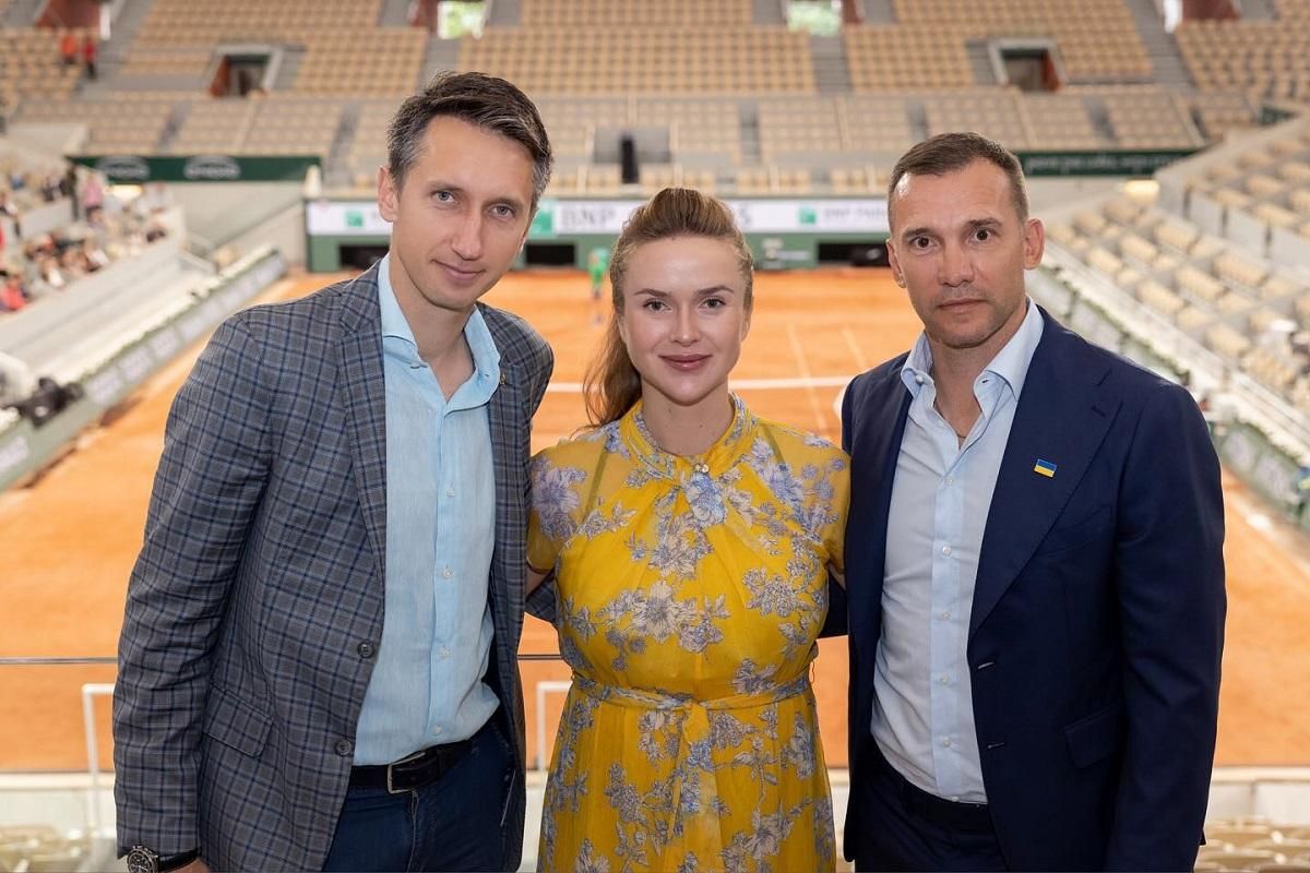 Все заради України Шевченко, Світоліна та Стаховський відвідають благодійний захід Швьонтек - 29 июня 2022 - 24 канал Спорт Все заради України Шевченко, Світоліна та Стаховський відвідають благодійний захід Швьонтек - 29 июня 2022 - 24 канал Спорт