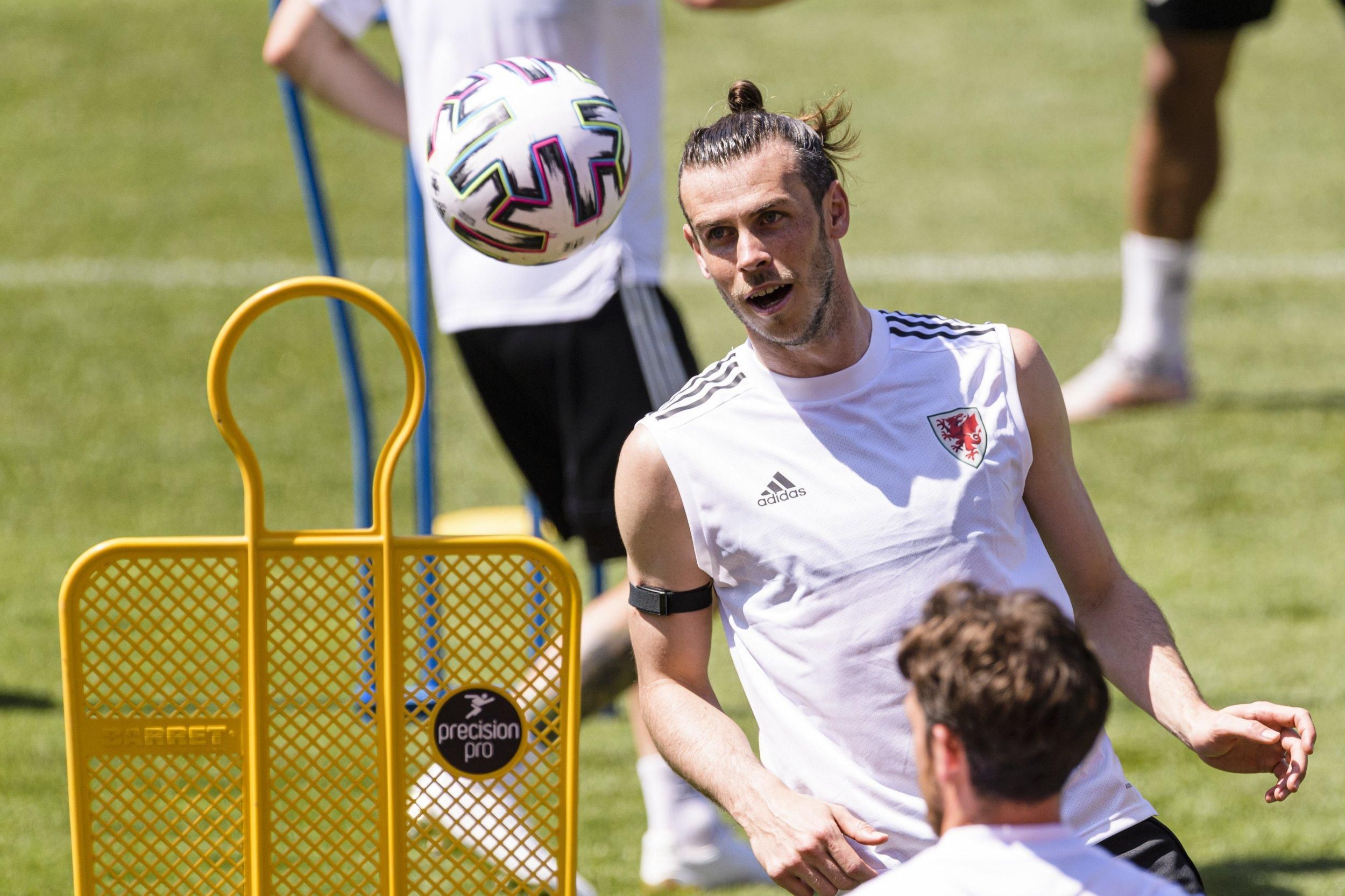 Автогол Ярмоленка у матчі за чемпіонат світу-2022 переписали на Бейла Автогол Ярмоленка у матчі за чемпіонат світу-2022 переписали на Бейла