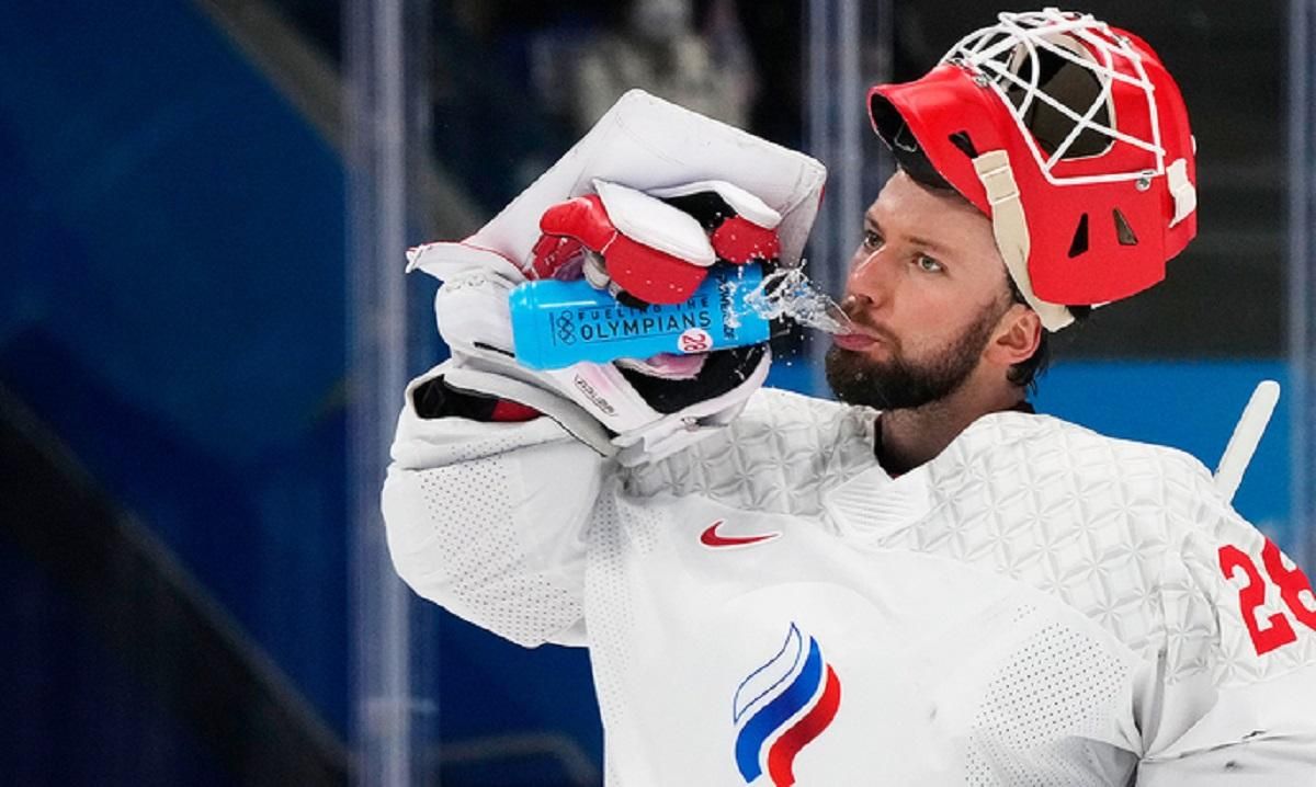 Хокеїста силоміць відправили до армії Хокеїста силоміць відправили до армії