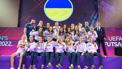 Женская сборная Украины по футзалу переписала историю Евро: видео церемонии награждения