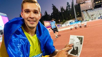 Украинский атлет трогательно посвятил победу на ЧЕ U-18 своей титулованной бабушке