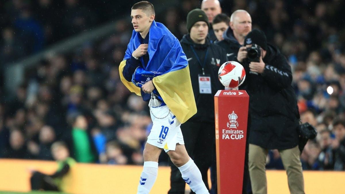 Динамо сыграет с Эвертоном благотворительный матч после старта в Лиге чемпионов Динамо сыграет с Эвертоном благотворительный матч после старта в Лиге чемпионов