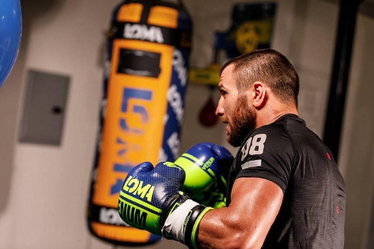 Василий Ломаченко – когда следует ожидать возвращения боксера на ринг Василий Ломаченко – когда следует ожидать возвращения боксера на ринг