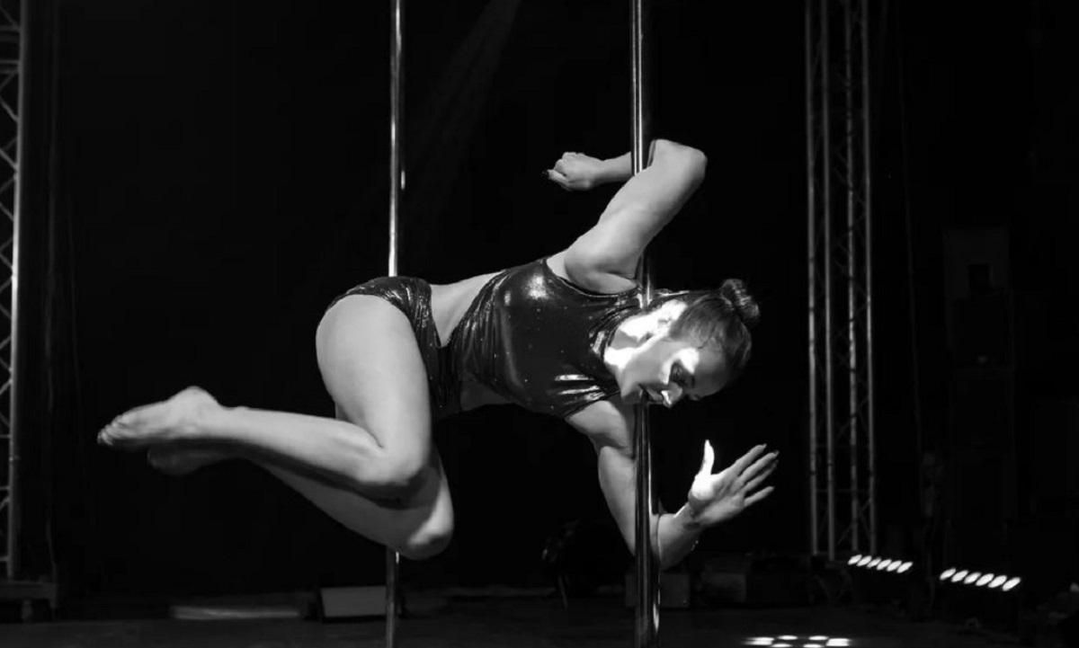 Обстрел Кривого Рога- погибла спортсменка Дарья Курдель Обстрел Кривого Рога- погибла спортсменка Дарья Курдель