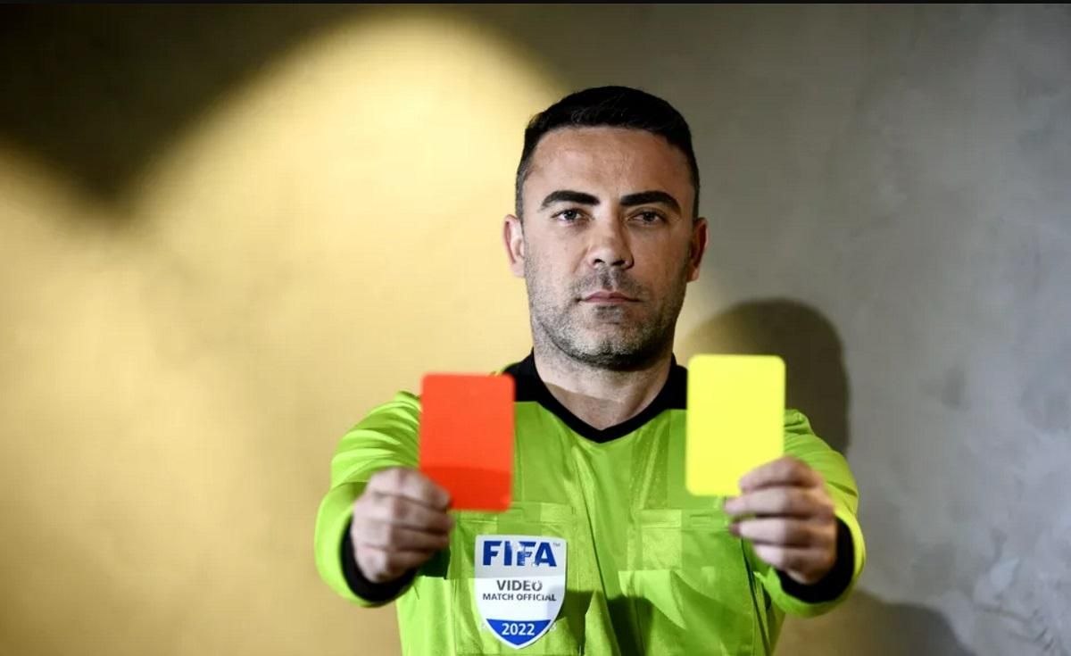 Бразильський арбітр Беневенуто здійснив камінг-аут Бразильський арбітр Беневенуто здійснив камінг-аут