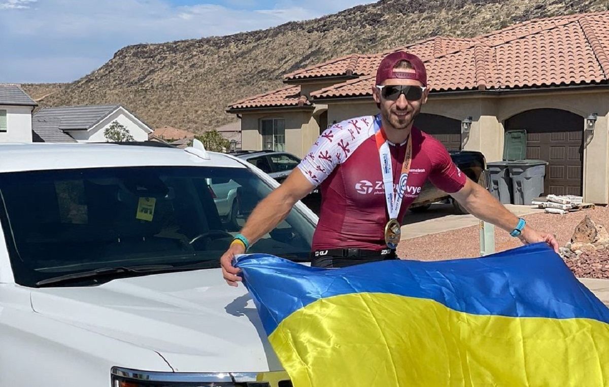 Триатлонист Коваленко собрал 400 тысяч гривен для ВСУ Триатлонист Коваленко собрал 400 тысяч гривен для ВСУ